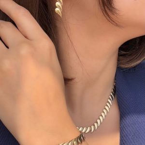 سرویس طلا زنجیری ۱۸ عیار زنانه ست کامل گردنبند دستبند و گوشواره گالری درتامیس